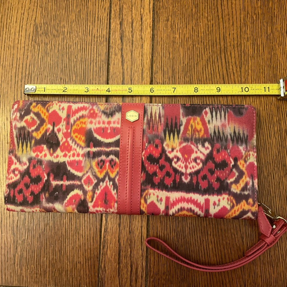 Lodis Clutch New